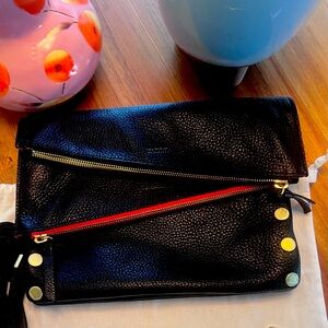 NWOT Hammitt Medium Black Leather Dillon-Reversible to Natural Gray